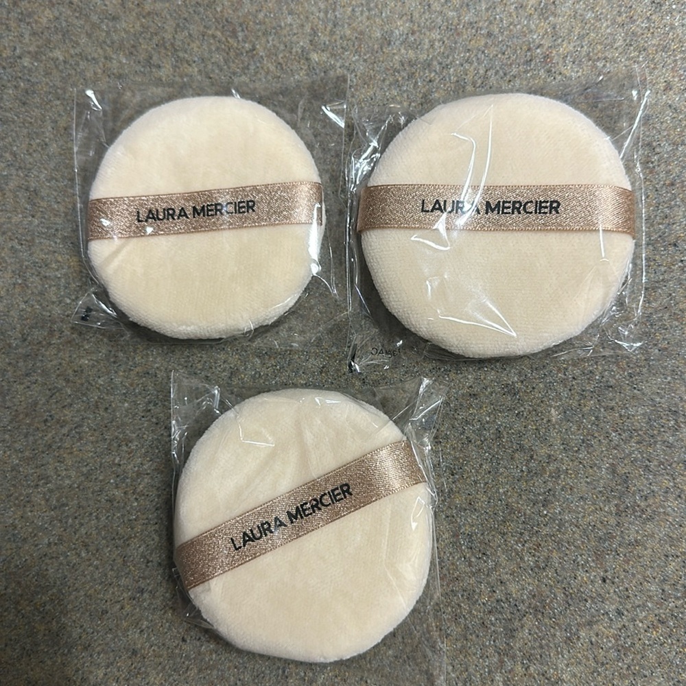 Laura Mercier makeup puffs